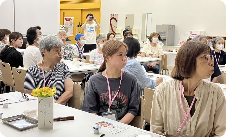参加者全員でおくちの体操！