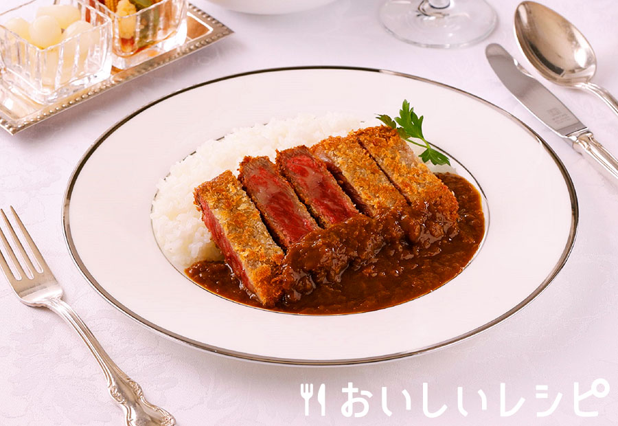 横濱ビフカツカレー